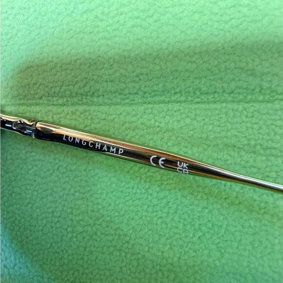 NWT LONGCHAMP Black round sunglasses ?️ LO646S-001